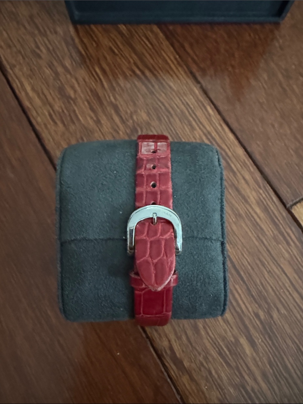David Yurman Oval Diamond Bezel Watch with Red Strap - Picture 3 of 6